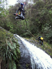 キャニオニング_オークランド　/　Canyoning Auckland