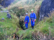 ケイビング_ワイトモ　/　Caving Waitomo