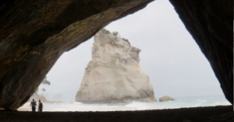 カセドラル・コーブ　コロマンデル半島　/　Cathedral Cove Coromandel